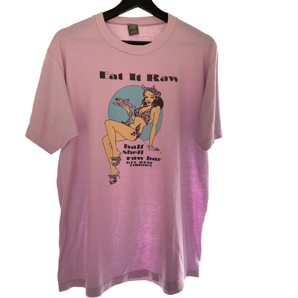 90s JerZees’ labeled “Eat It Raw” half shell raw bar Key West, FL T-Shirt